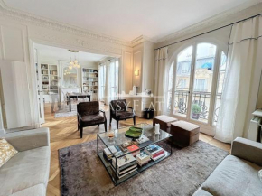 Elegant 3-bedroom apartment near Trocadero, Paris 16ème by Easyflat